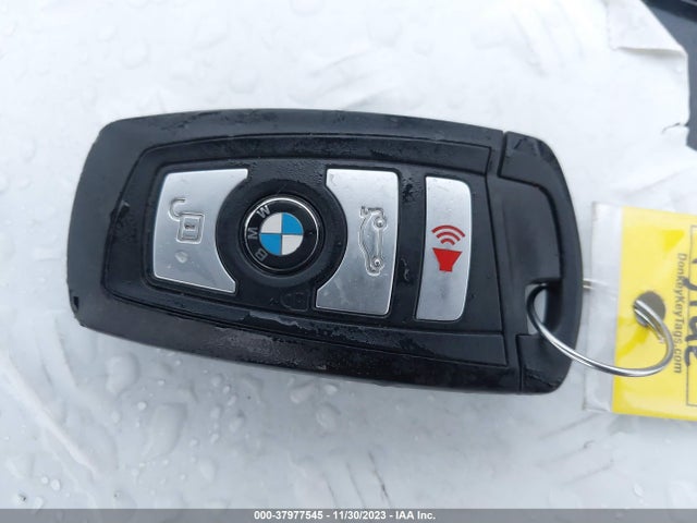 2013 BMW 528I VIN: WBAXG5C58DDY37220