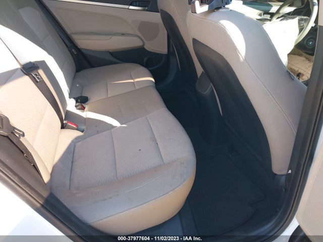 2020 HYUNDAI ELANTRA SE VIN: 5NPD74LF8LH605072