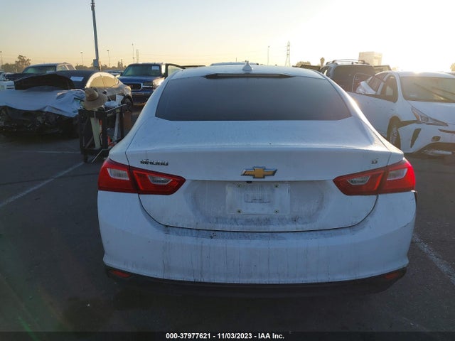 Chevrolet MALIBU LT 2018 1G1ZD5ST3JF129258 Image 16