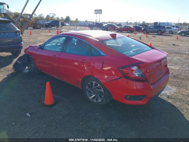 2018 HONDA CIVIC EX VIN: 2HGFC2F76JH574327
