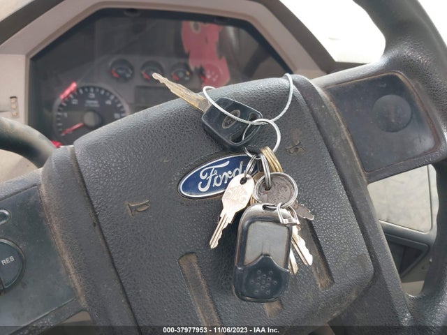 Продажа на аукционе авто 2008 Ford Super Duty F-350 Drw Xl/xlt, vin: 1FDWF37598EB73358, номер лота: 37977953