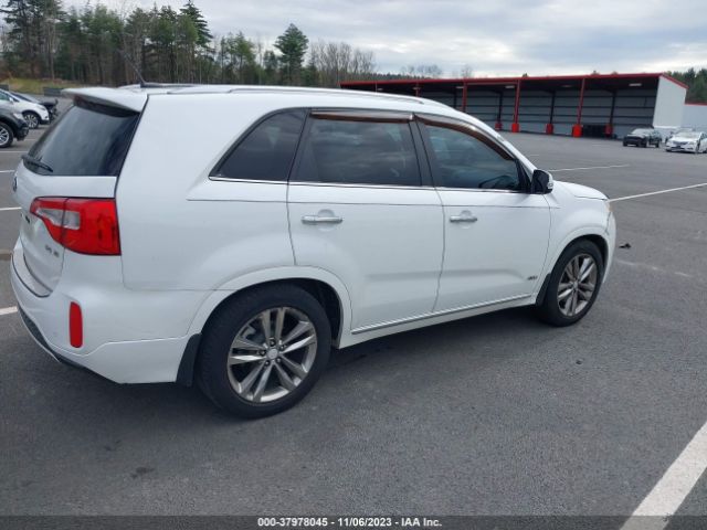 5XYKWDA75FG642257 KIA Sorento Limited V6