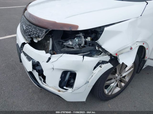 5XYKWDA75FG642257 KIA Sorento Limited V6