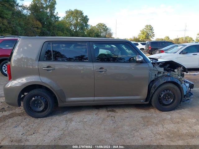 2013 SCION XB VIN: JTLZE4FE7DJ034458
