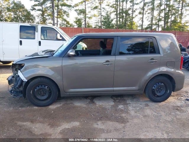 2013 SCION XB VIN: JTLZE4FE7DJ034458