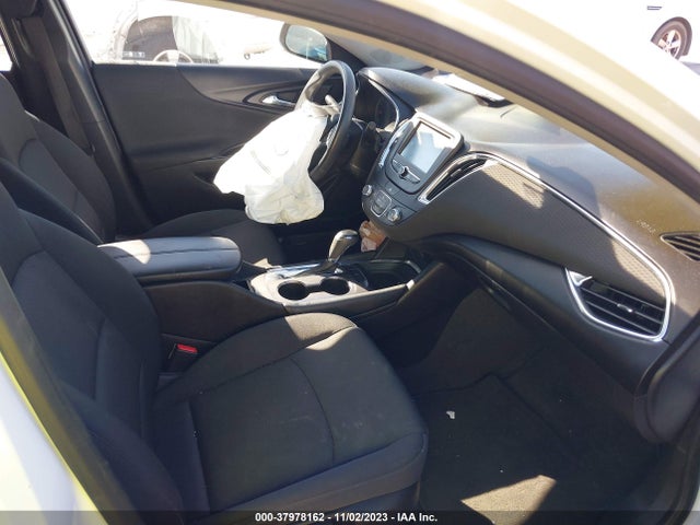 Chevrolet MALIBU LT 2018 1G1ZD5STXJF147210 Image 5