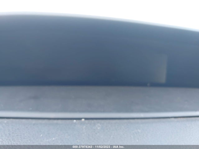 JTDKARFUXJ3057391 Toyota Prius Three