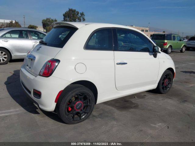 3C3CFFBR8FT689957 Fiat 500 SPORT