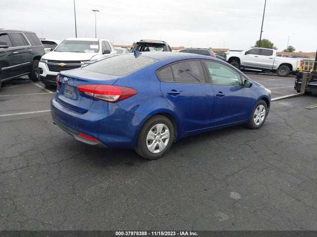 KIA FORTE LX 2017 3KPFK4A77HE047519 Image 4