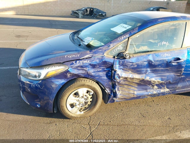 KIA FORTE LX 2017 3KPFK4A77HE047519 Image 6