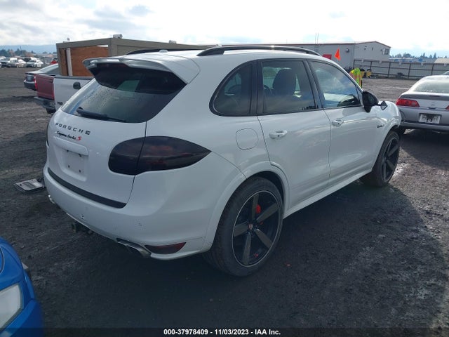 2014 PORSCHE CAYENNE WP1AC2A25ELA87292 Photo 3