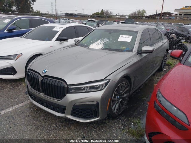 BMW 740I 2022 WBA7T2C02NCJ60235 Image 2