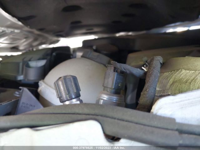 WBA3B1G58FNT03454 BMW 3 Series 320i