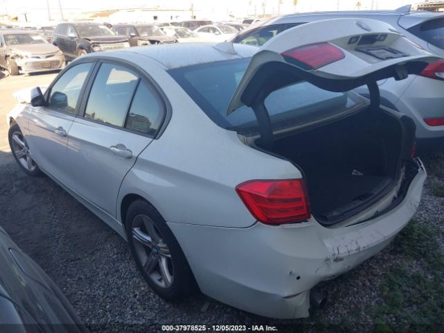 WBA3B1G58FNT03454 BMW 3 Series 320i