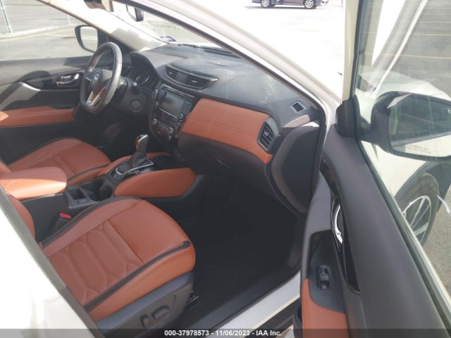 5N1AT2MT3KC747522 Nissan Rogue Sl