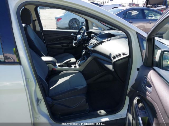 1FADP5AU3EL507983 Ford C-max Hybrid Se
