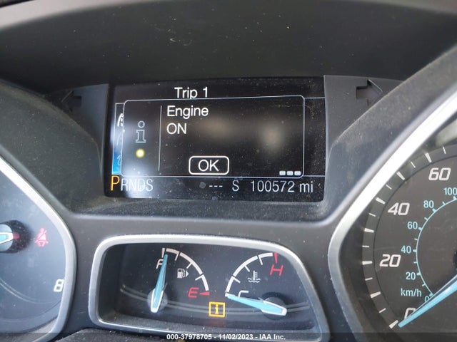 2014 FORD FOCUS TITANIUM VIN: 1FADP3N22EL118667