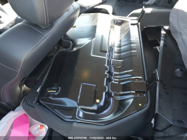 2014 FORD FOCUS TITANIUM VIN: 1FADP3N22EL118667