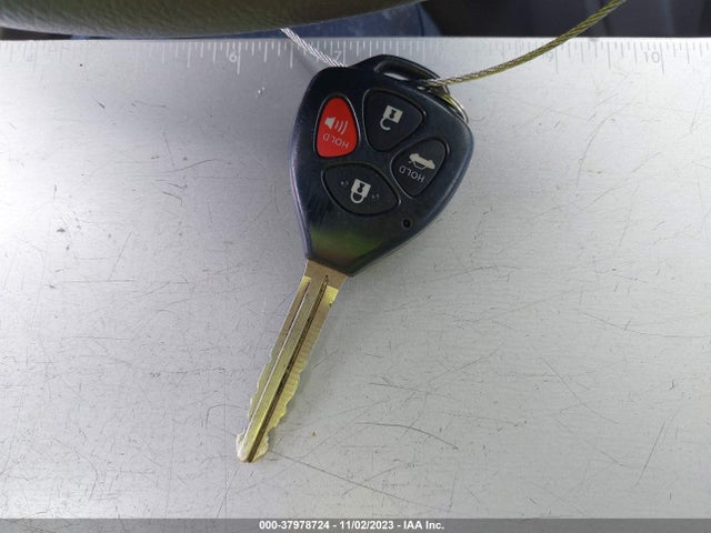 2009 TOYOTA COROLLA LE VIN: 2T1BU40E19C110283
