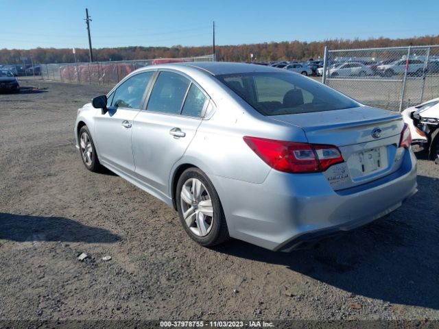 4S3BNAA60J3044972 Subaru Legacy 2.5i
