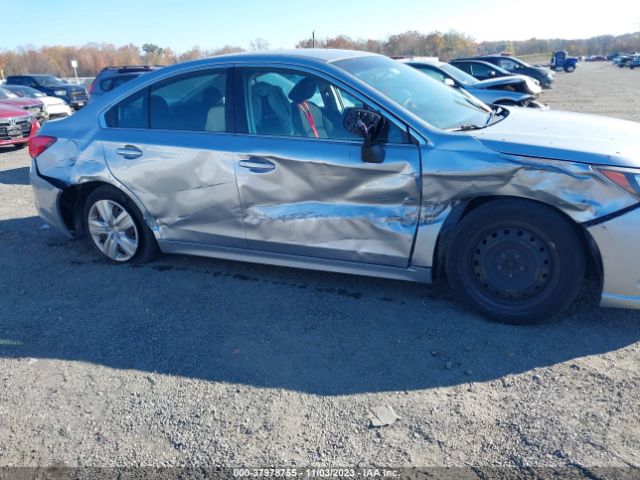 4S3BNAA60J3044972 Subaru Legacy 2.5i