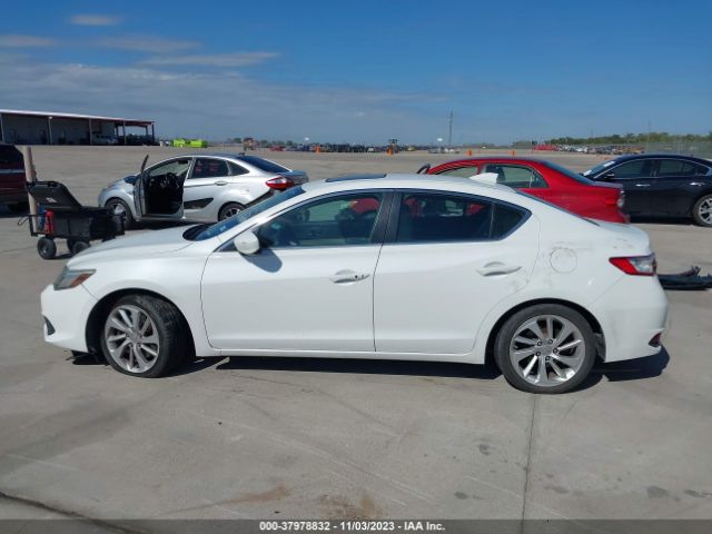 19UDE2F30HA000622 Acura Ilx Acurawatch Plus Package