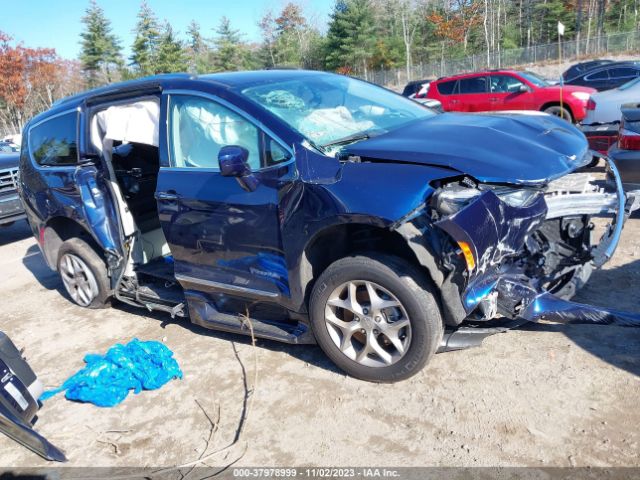 2019 Chrysler Pacifica Touring L Plus მანქანა იყიდება აუქციონზე, vin: 2C4RC1EG2KR714019, აუქციონის ნომერი: 37978999