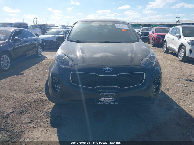 2018 KIA SPORTAGE LX VIN: KNDPMCAC8J7432664