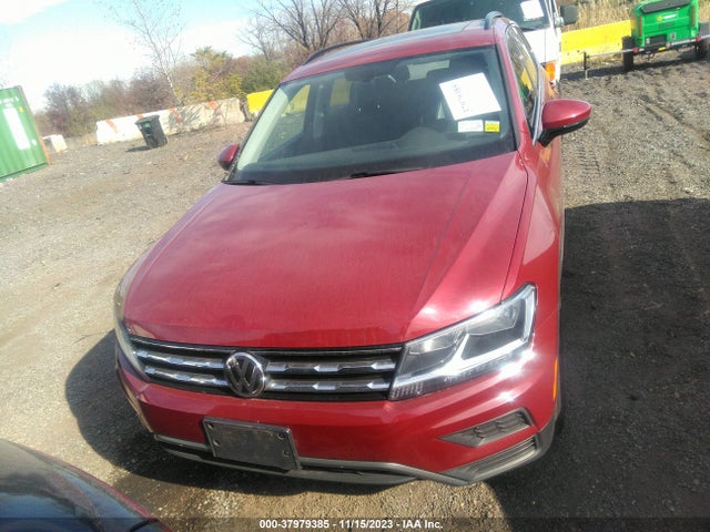 3VV2B7AX0LM095265 Volkswagen Tiguan Se/sel/se R-line Black