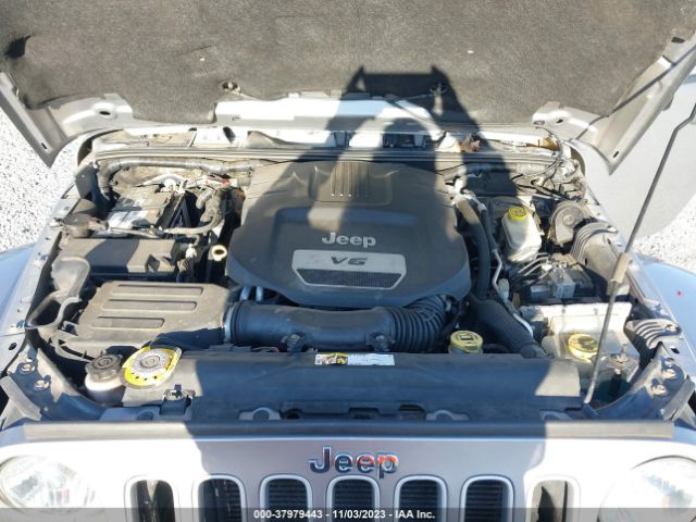 Jeep Wrangler Unlimited Sahara 2016 1C4BJWEG5GL224713 Image 10