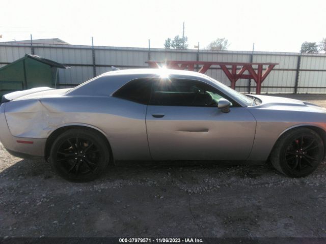 2C3CDZAG3GH321638 Dodge Challenger Sxt Plus