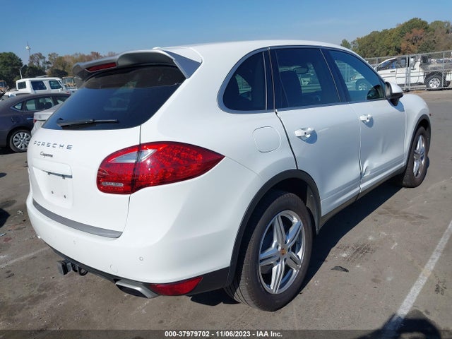 2014 PORSCHE CAYENNE WP1AA2A2XELA08298 Photo 3