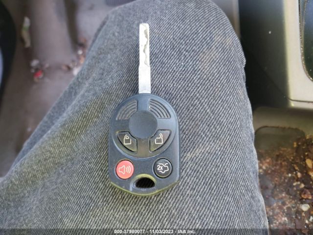 1FMCU9GXXEUA33852 Ford ESCAPE SE