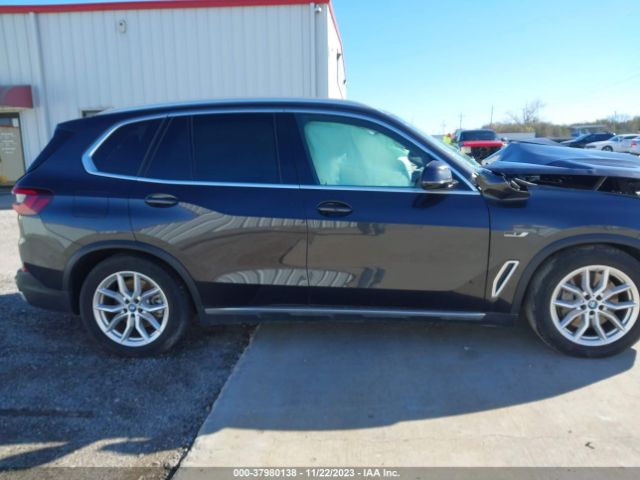 5UXTA6C03N9M42653 BMW X5 Xdrive45e