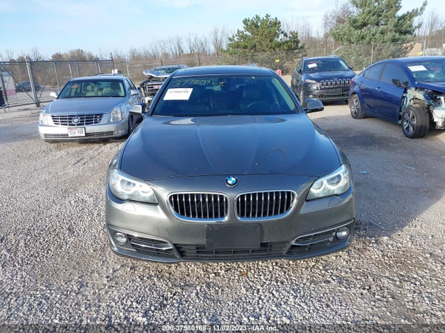 BMW 535i Xdrive 2015 WBA5B3C53FD545245 Image 13