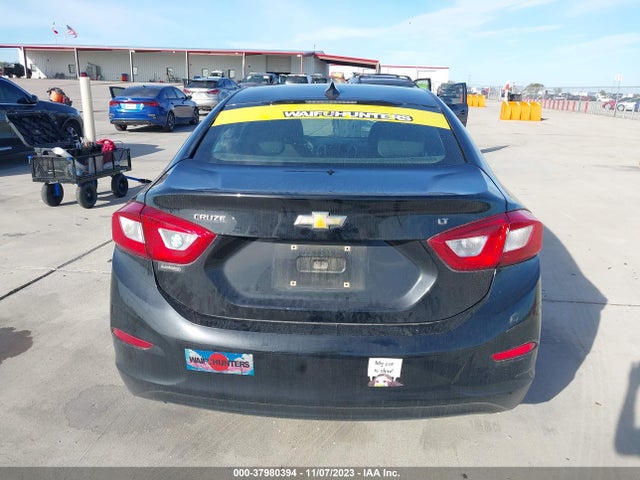 Chevrolet Cruze Lt Auto 2018 1G1BE5SM4J7125611 Image 16