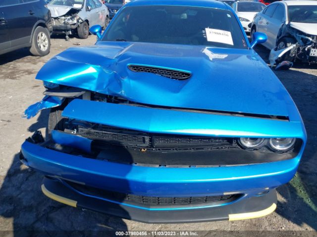 2C3CDZJG7KH574325 Dodge Challenger Gt