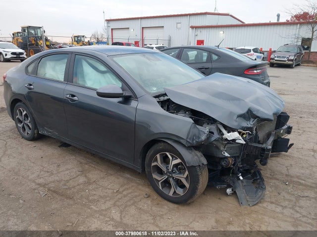 2021 KIA FORTE LXS VIN: 3KPF24AD3ME388271