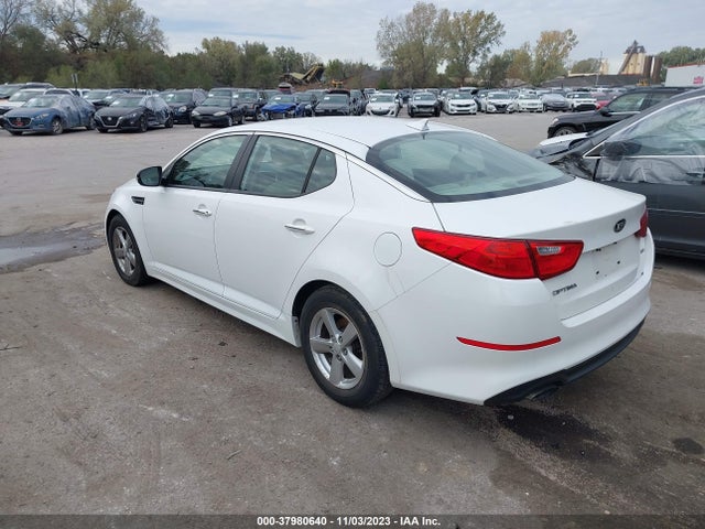 KIA Optima Lx 2015 KNAGM4A7XF5628551 Image 3