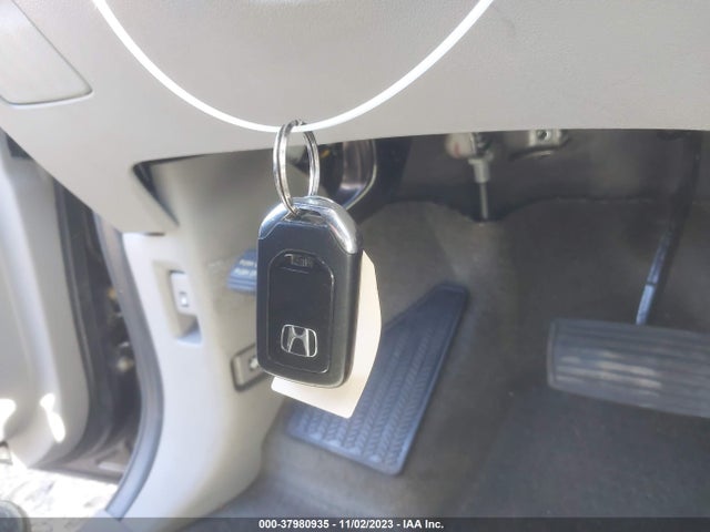 2016 HONDA ODYSSEY EX-L VIN: 5FNRL5H66GB001489