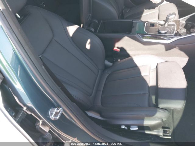 3MW5R1J02M8C17011 BMW 3 Series 330i
