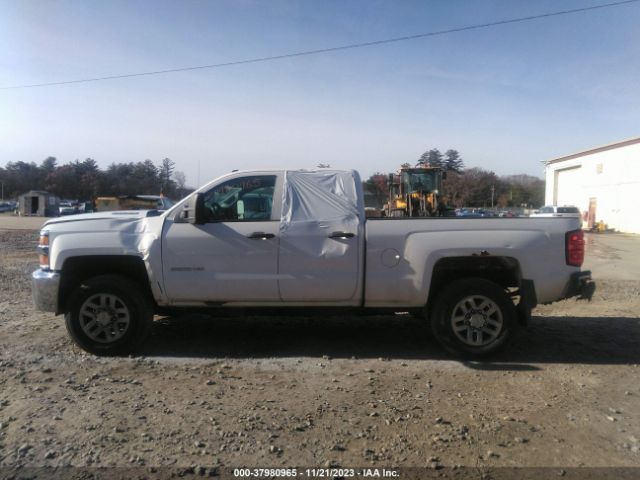 1GC2KUE89FZ111708 Chevrolet Silverado 2500hd Wt