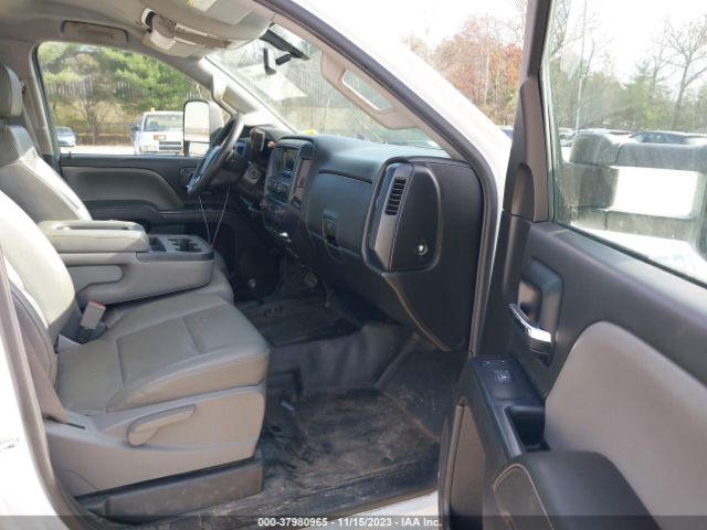 1GC2KUE89FZ111708 Chevrolet Silverado 2500hd Wt