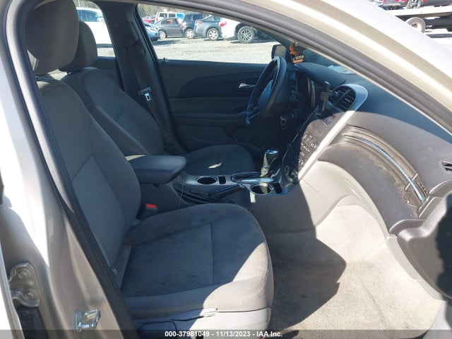 Chevrolet MALIBU LS 2015 1G11B5SL4FF349020 Image 5