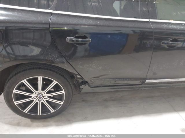 2016 VOLVO XC60 YV440MDK5G2861903 Photo 5