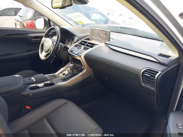 JTJYARBZ5J2101182 Lexus NX 300