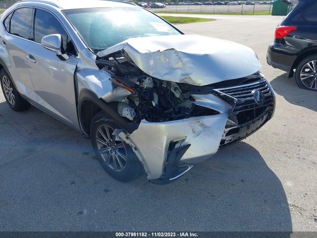 JTJYARBZ5J2101182 Lexus NX 300