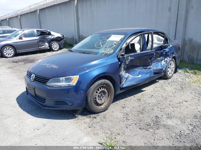 3VW2K7AJ1EM422041 Volkswagen Jetta 2.0l S