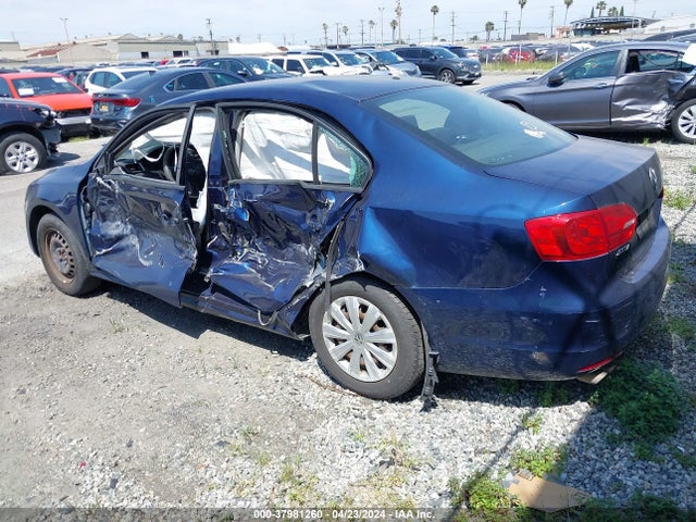 3VW2K7AJ1EM422041 Volkswagen Jetta 2.0l S