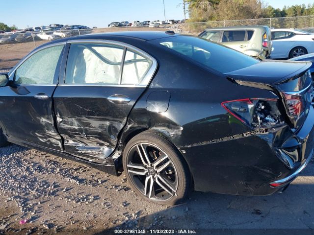1HGCR3F9XHA001481 Honda Accord Touring V6